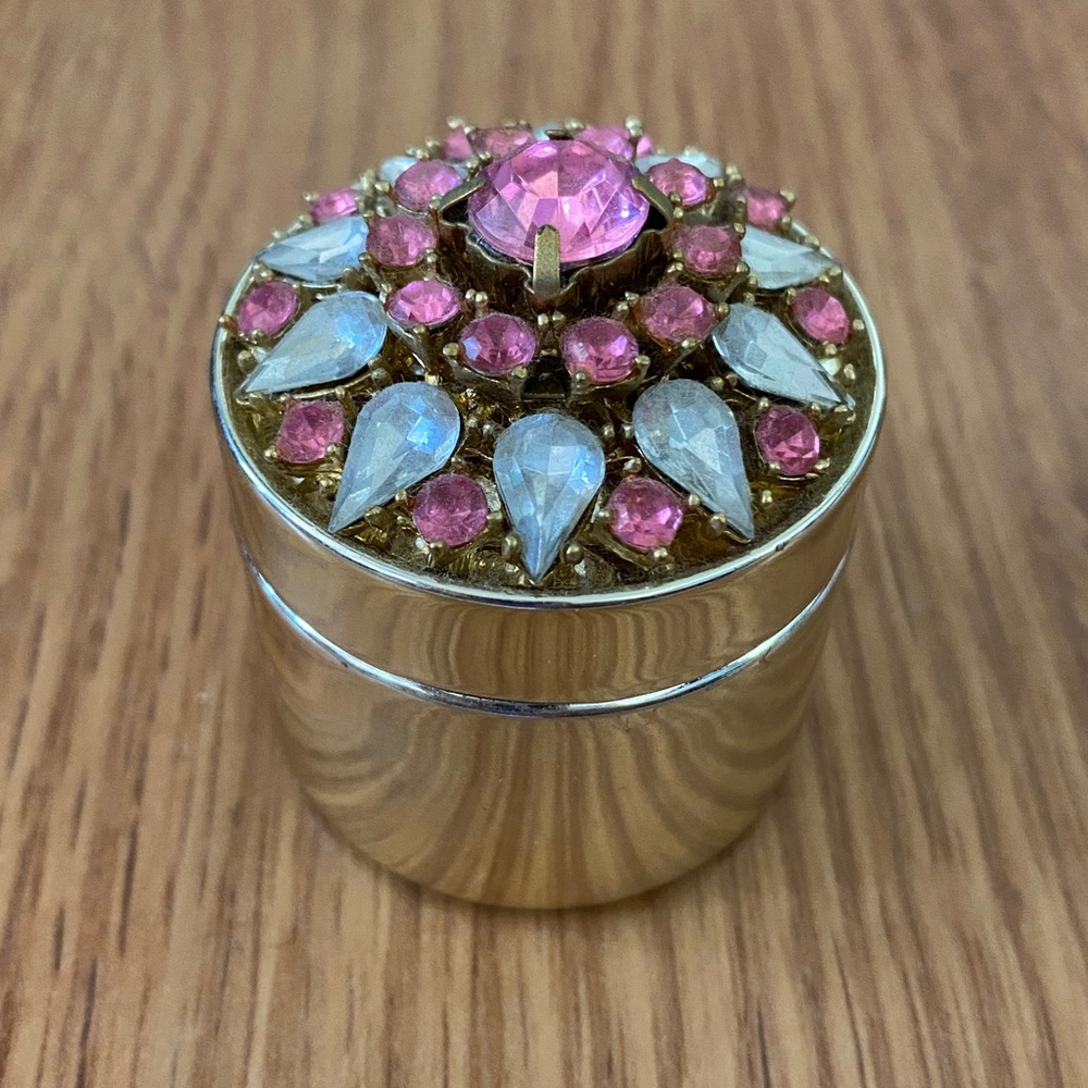❤️ Victorias Secret Rhinestone Case - Picture 7 of 7
